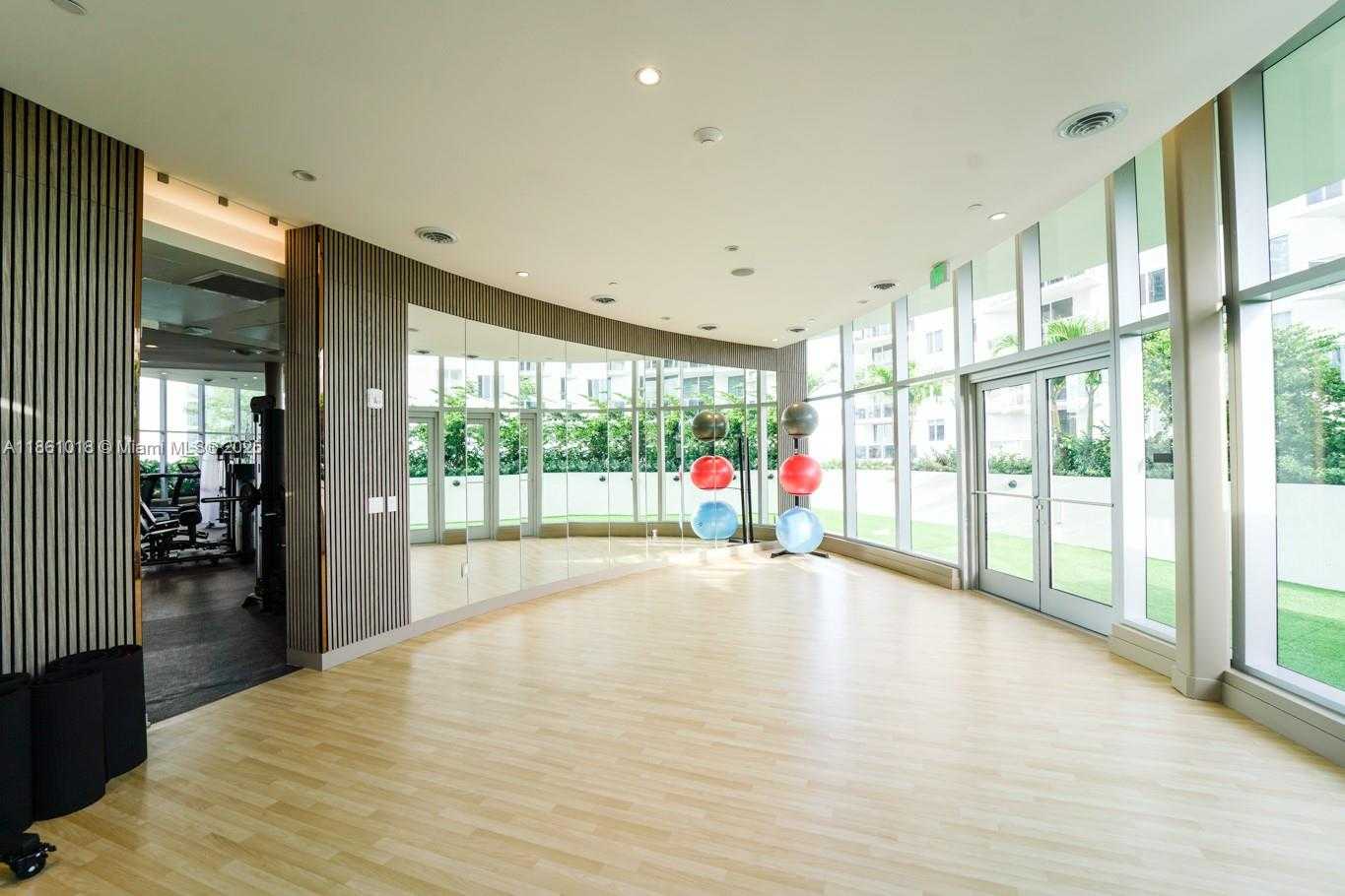 Small Image of 700 NORTH EAST 24TH ST #2904, Miami Number 52