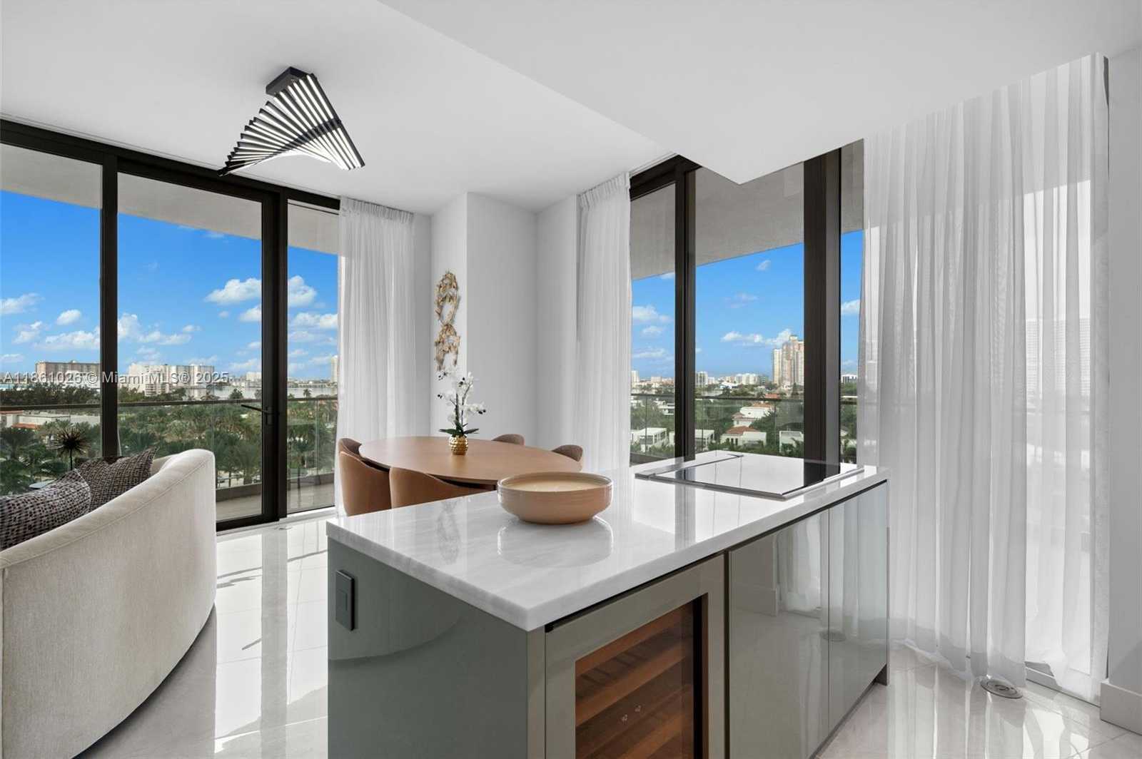 Small Image of 18975 COLLINS AVE #505, Sunny Isles Beach Number 4
