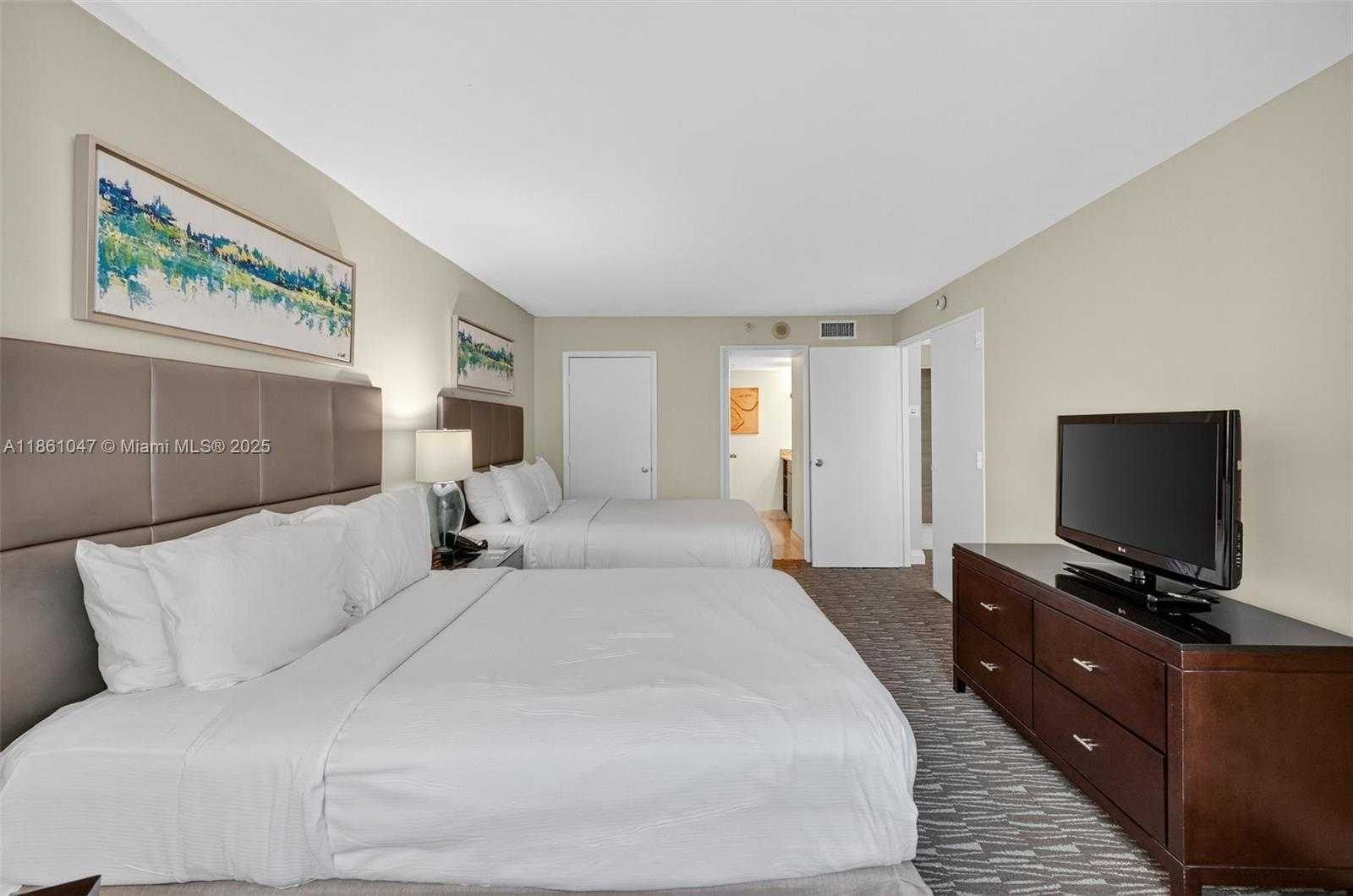 Small Image of 2670 EAST SUNRISE BLVD #1005, Fort Lauderdale Number 44