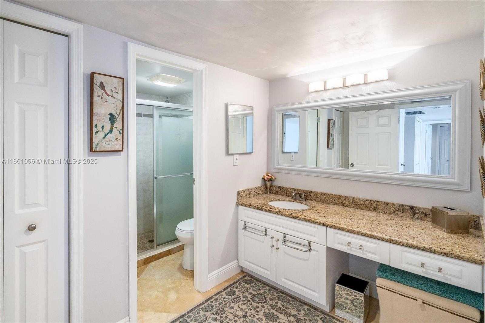 Small Image of 3475 NORTH COUNTRY CLUB DR #E119, Aventura Number 27