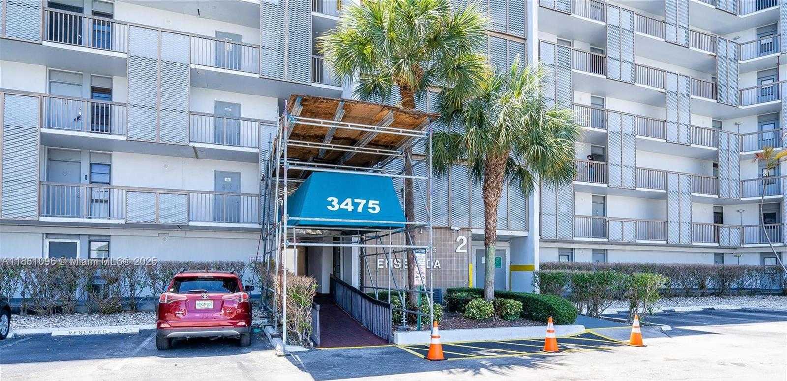 Small Image of 3475 NORTH COUNTRY CLUB DR #E119, Aventura Number 42