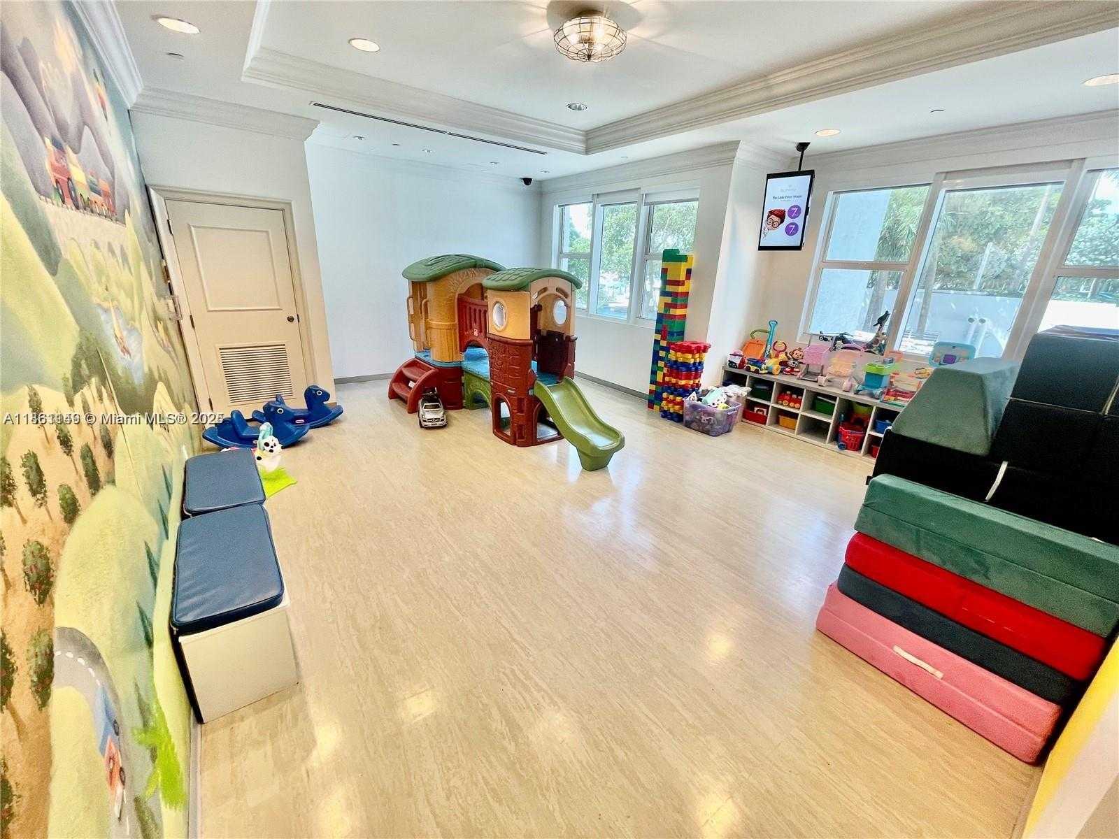 Small Image of 3301 NORTH EAST 183RD ST #2509, Aventura Number 26