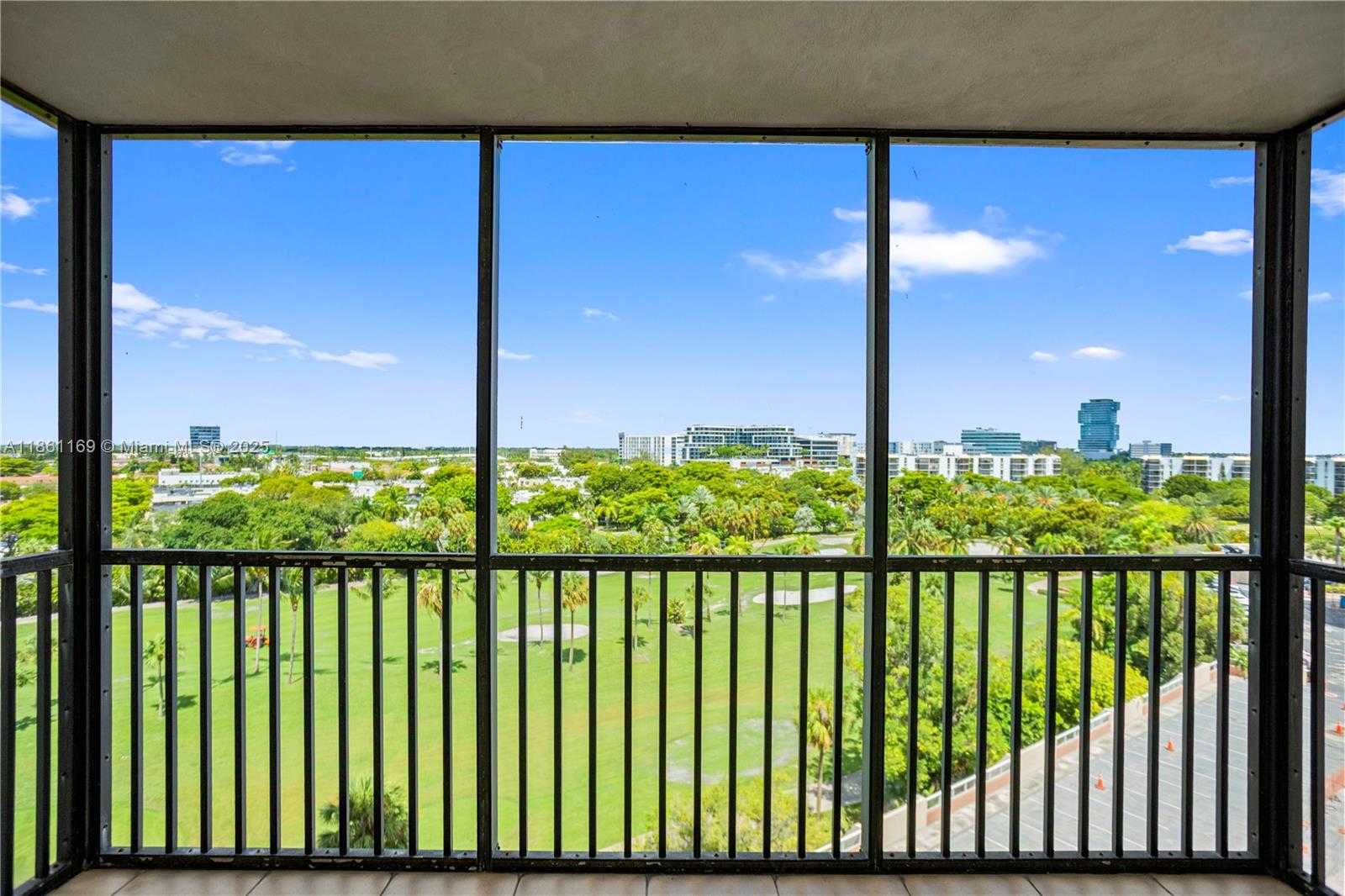 Small Image of 20335 WEST COUNTRY CLUB DR #901, Aventura Number 13