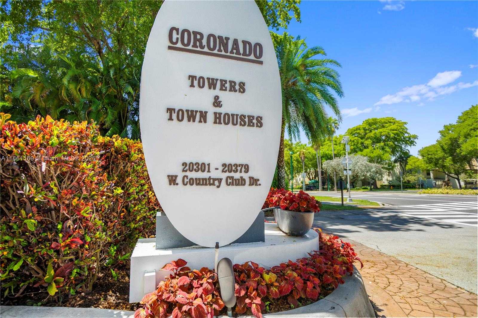 Small Image of 20335 WEST COUNTRY CLUB DR #901, Aventura Number 36