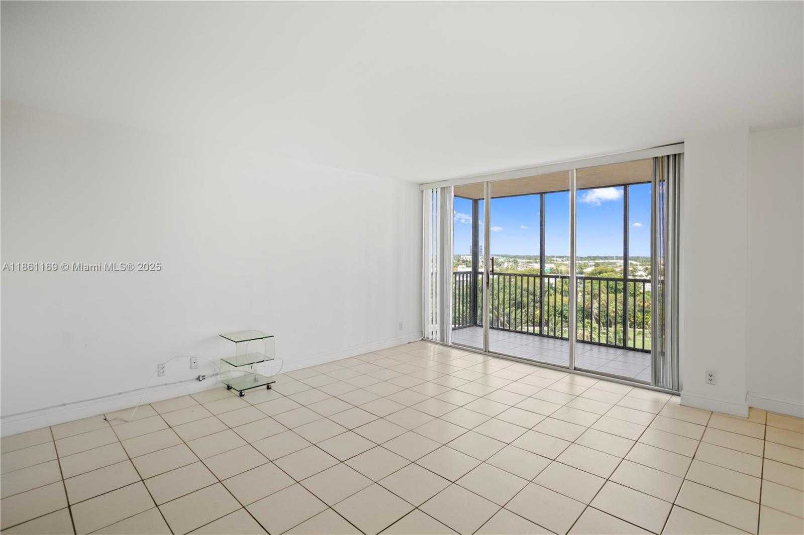 Small Image of 20335 WEST COUNTRY CLUB DR #901, Aventura Number 8