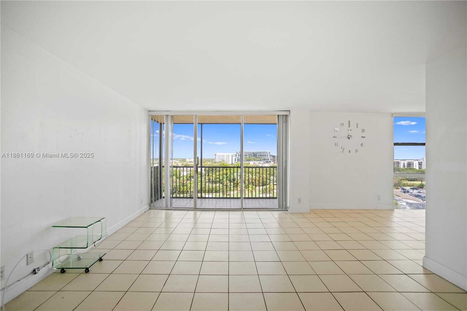 Small Image of 20335 WEST COUNTRY CLUB DR #901, Aventura Number 9