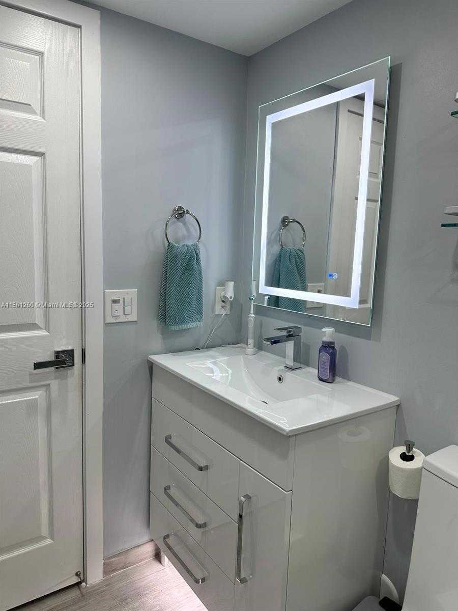 Small Image of 22731 SOUTH WEST 88TH PL #202, Cutler Bay Number 29