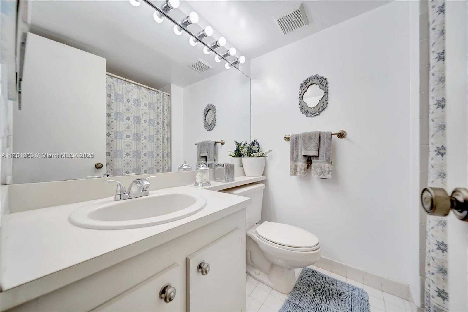 Small Image of 18224 MEDITERRANEAN BLVD #6-17, Hialeah Number 14