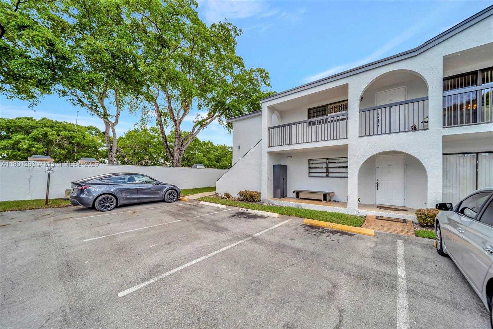 Small Image of 18224 MEDITERRANEAN BLVD #6-17, Hialeah Number 24