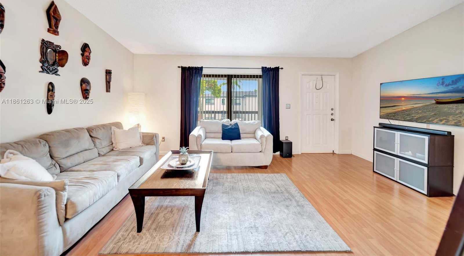 Small Image of 18224 MEDITERRANEAN BLVD #6-17, Hialeah Number 27