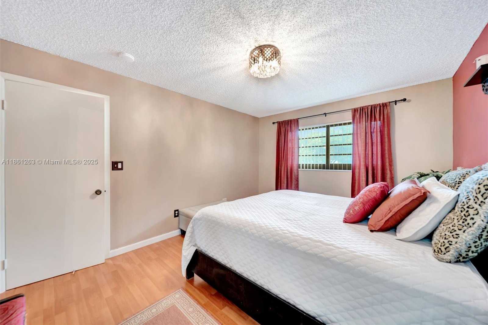Small Image of 18224 MEDITERRANEAN BLVD #6-17, Hialeah Number 34