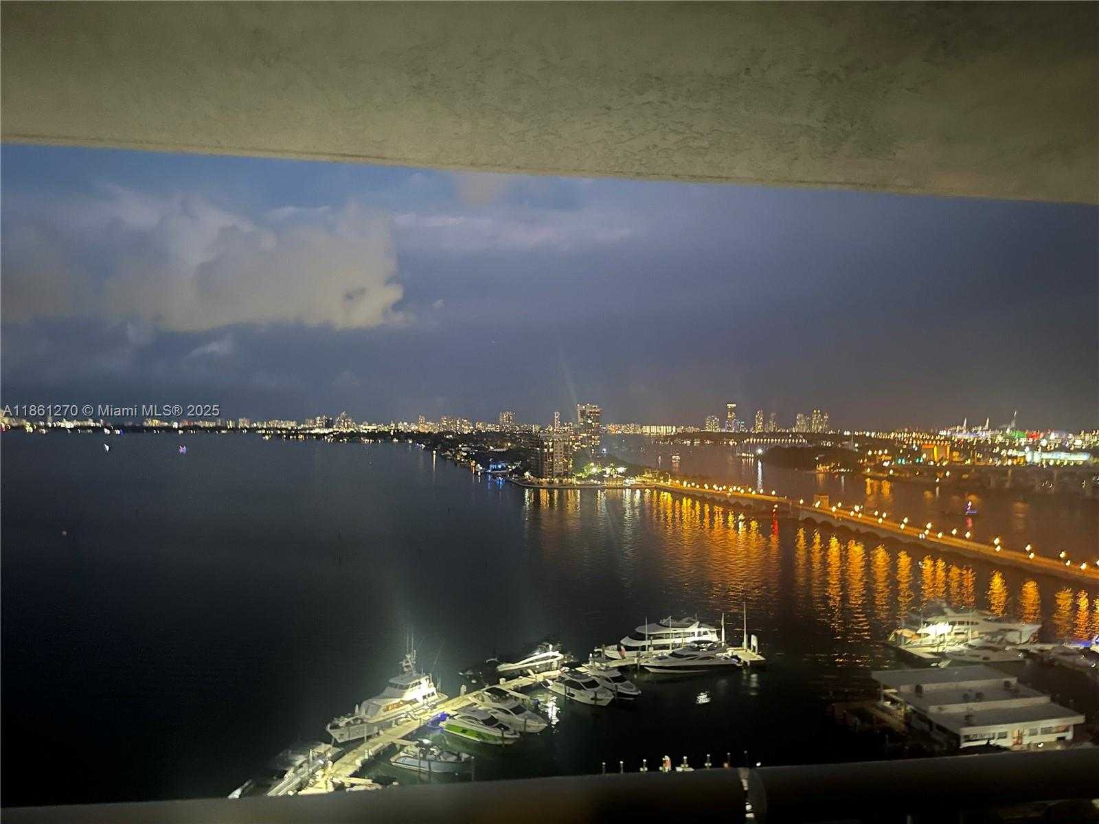 Small Image of 1717 NORTH BAYSHORE DR #A-2131, Miami Number 10