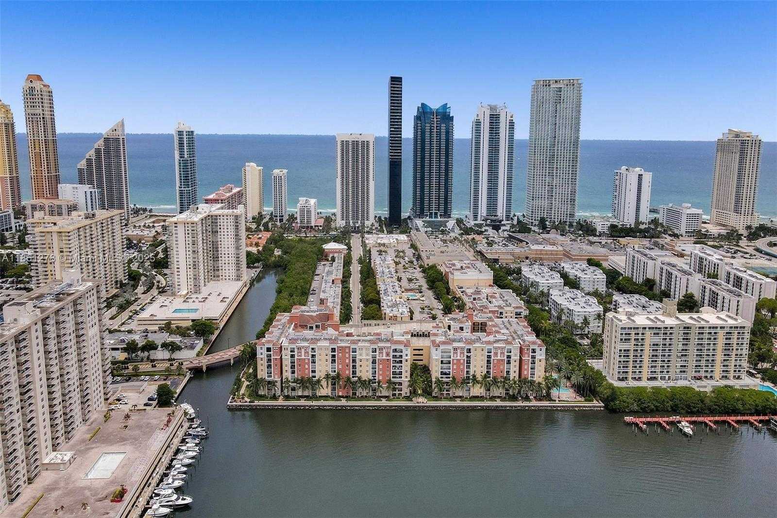 Small Image of 17100 NORTH BAY RD #1501, Sunny Isles Beach Number 38