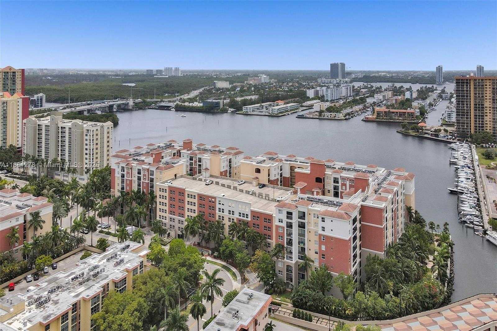 Small Image of 17100 NORTH BAY RD #1501, Sunny Isles Beach Number 46