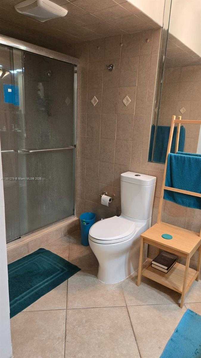 Small Image of 3558 MAGELLAN CIR #132, Aventura Number 19