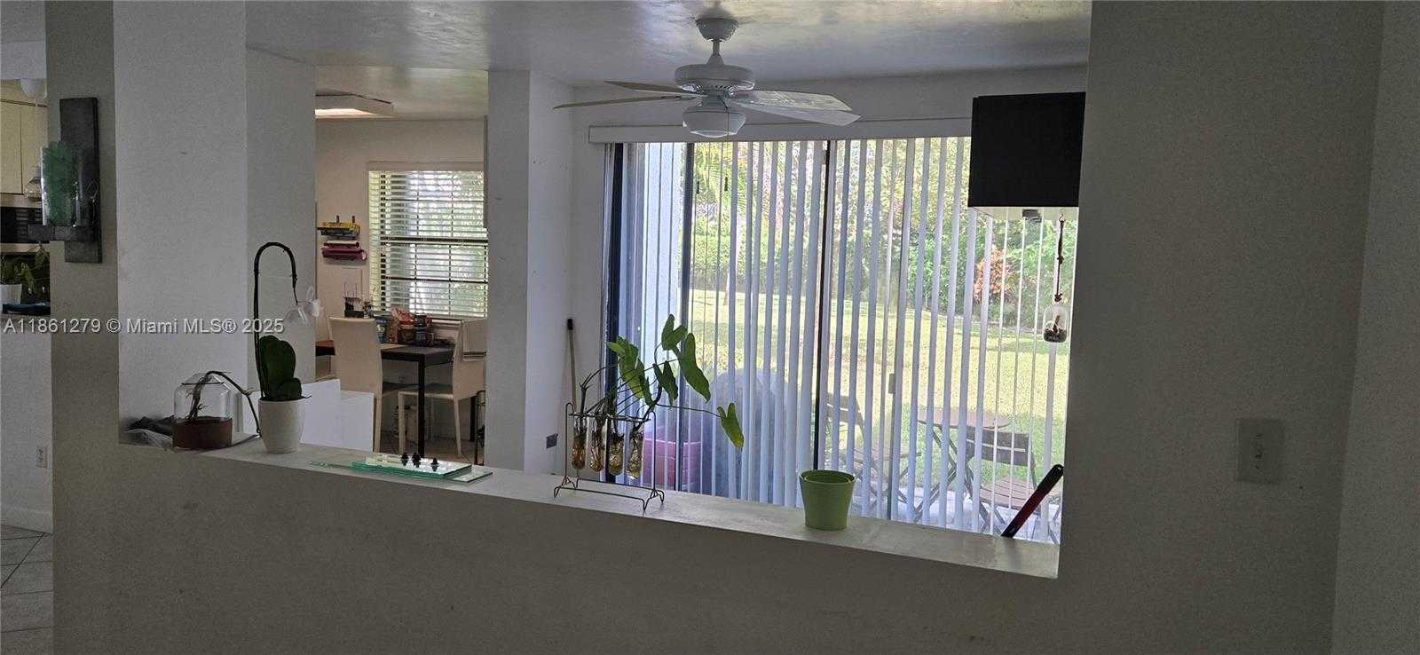 Small Image of 3558 MAGELLAN CIR #132, Aventura Number 36