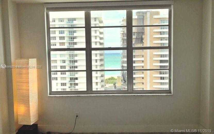 Small Image of 5600 COLLINS AVE #11W, Miami Beach Number 15
