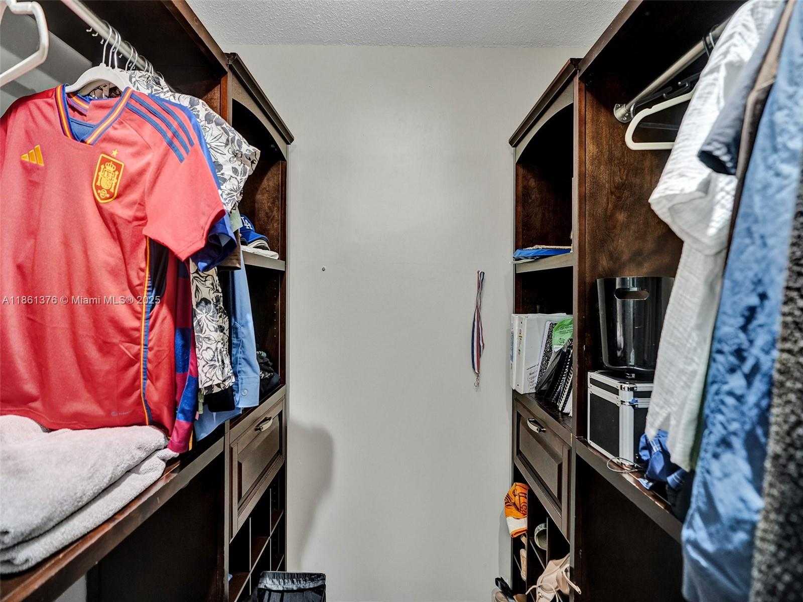 Small Image of 4900 WASHINGTON ST #203, Hollywood Number 42