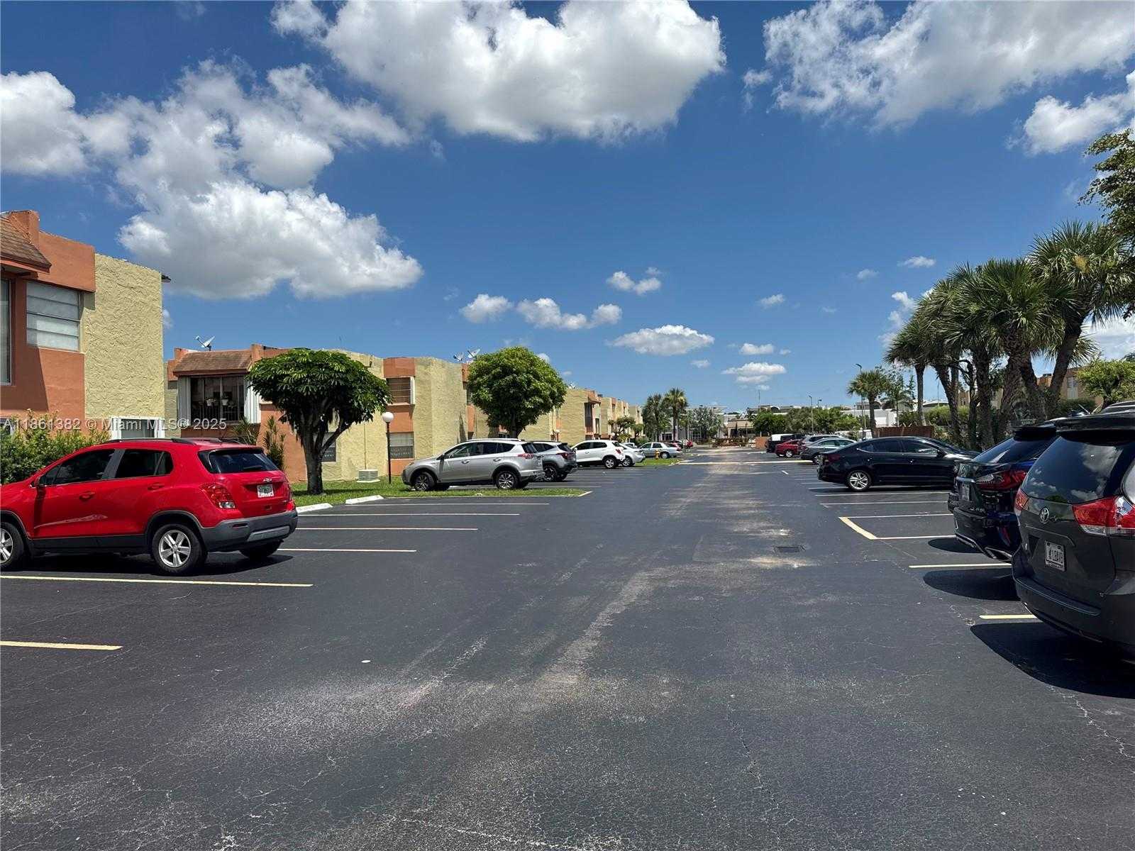 Small Image of 9350 WEST FLAGLER ST #105A, Miami Number 10