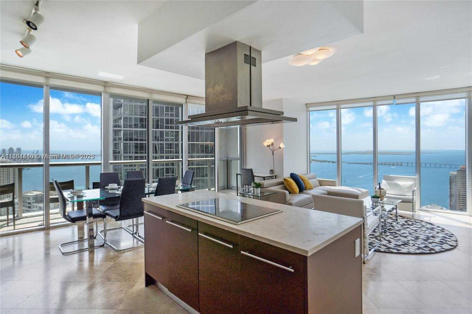 Small Image of 485 BRICKELL AVE #4710, Miami Number 14