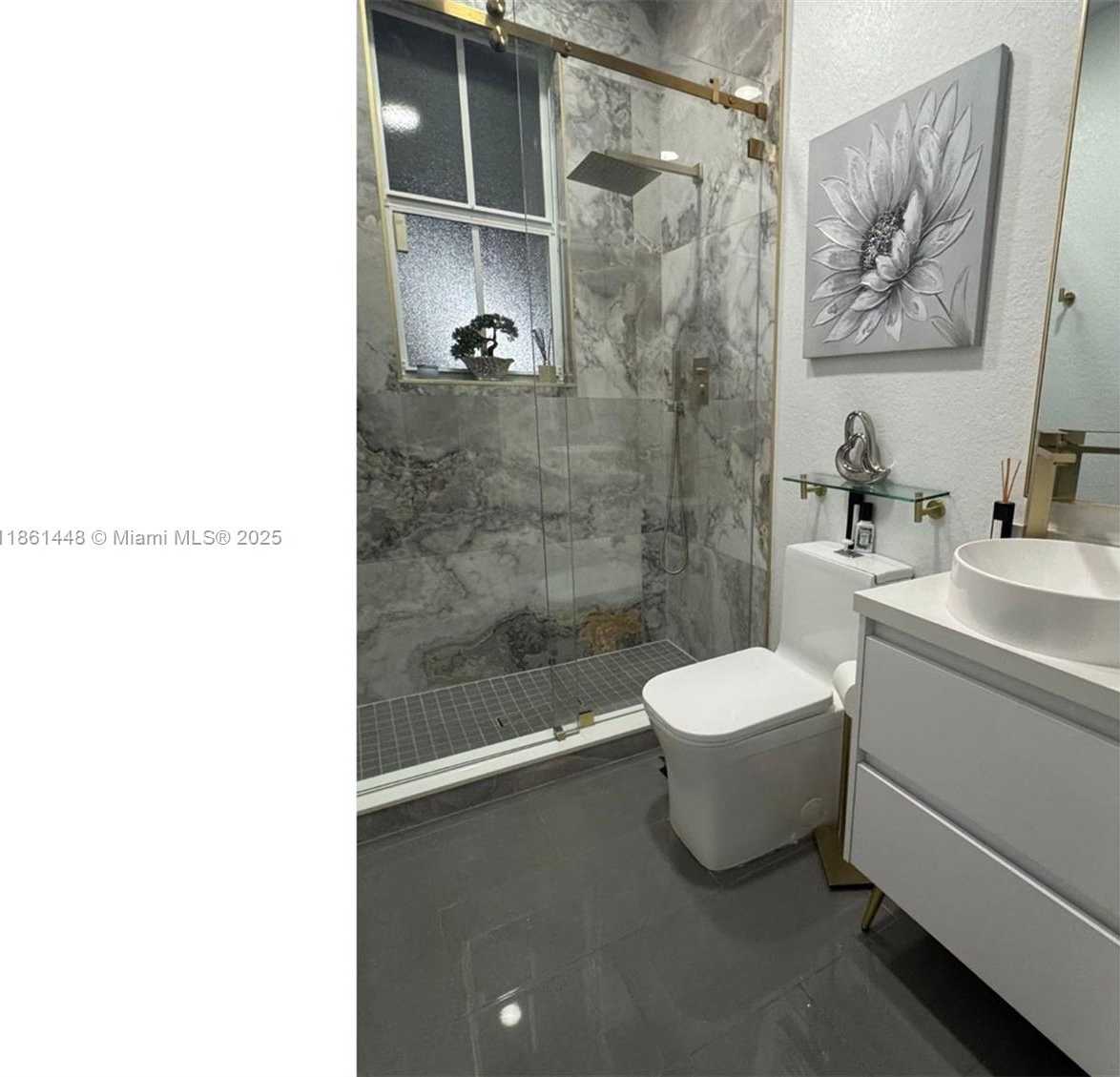 Small Image of 1041 NORTH EAST 208TH ST, Miami Number 27