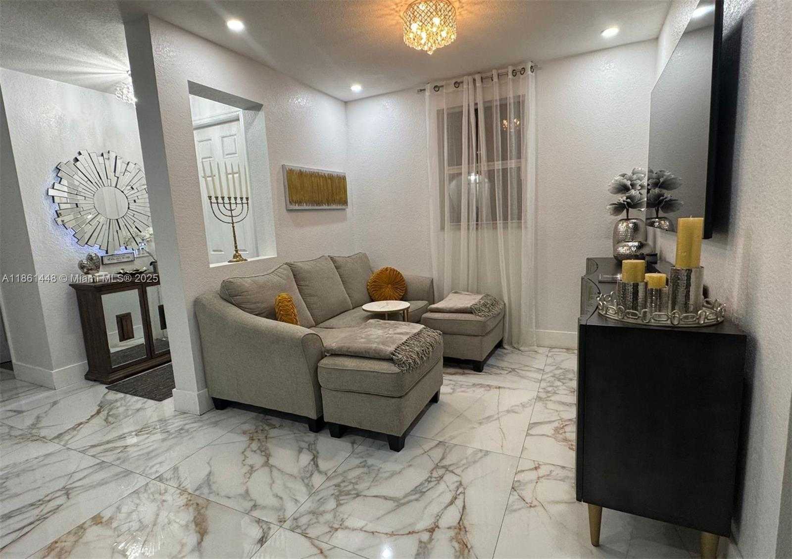 Small Image of 1041 NORTH EAST 208TH ST, Miami Number 7
