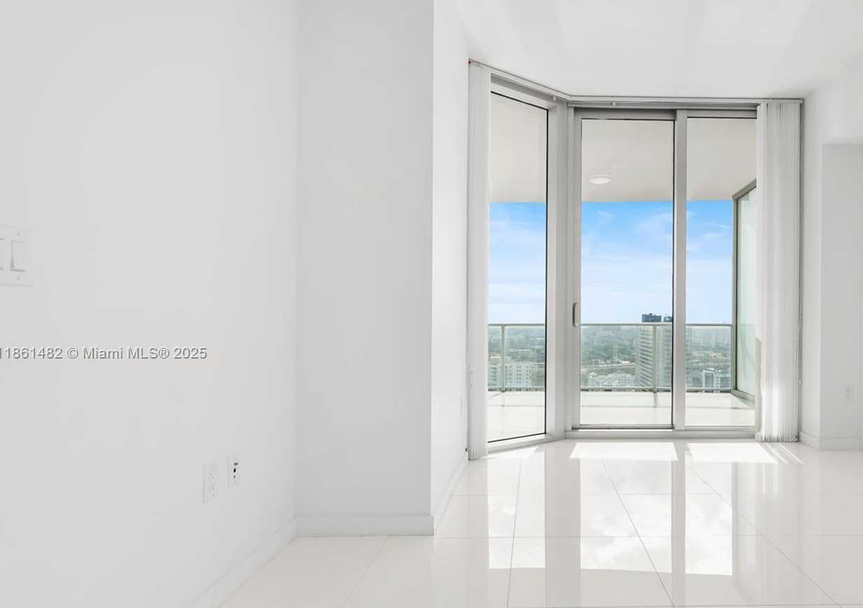 Small Image of 851 NORTH EAST 1ST AVE #2506, Miami Number 16