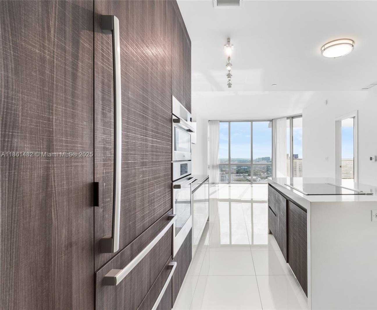 Small Image of 851 NORTH EAST 1ST AVE #2506, Miami Number 3