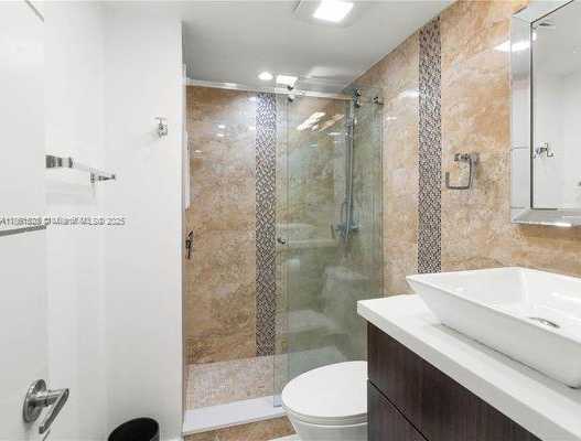 Small Image of 2801 NORTH EAST 183RD ST #2012W, Aventura Number 6