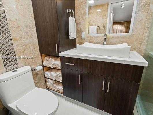 Small Image of 2801 NORTH EAST 183RD ST #2012W, Aventura Number 8