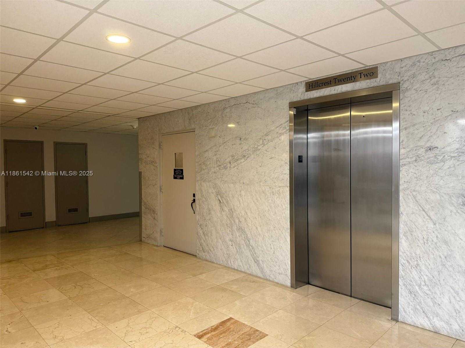 Small Image of 4350 HILLCREST DR #112, Hollywood Number 2