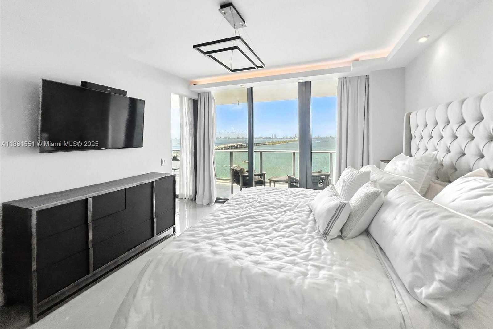 Small Image of 3131 NORTH EAST 7TH AVE #1504, Miami Number 8