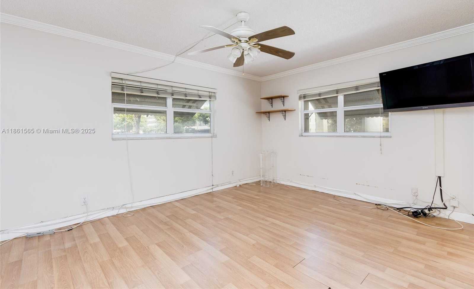 Small Image of 301 NORTH EAST 14TH AVE #108, Hallandale Beach Number 22