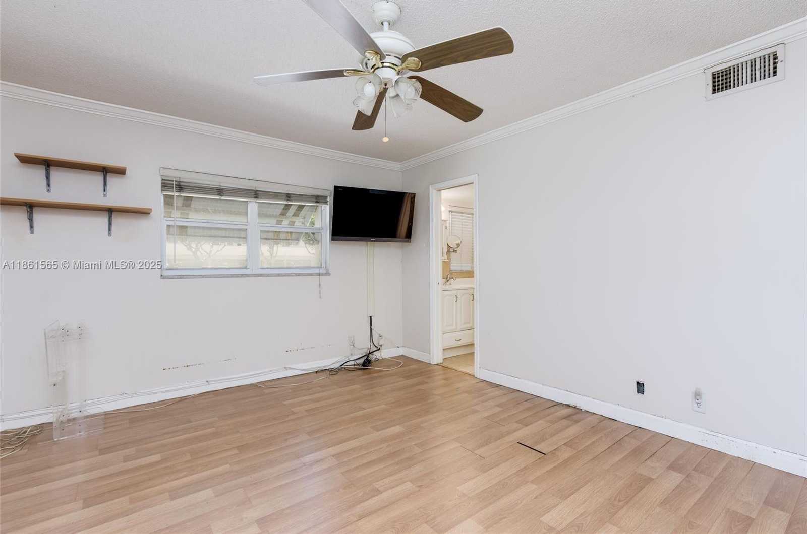 Small Image of 301 NORTH EAST 14TH AVE #108, Hallandale Beach Number 23