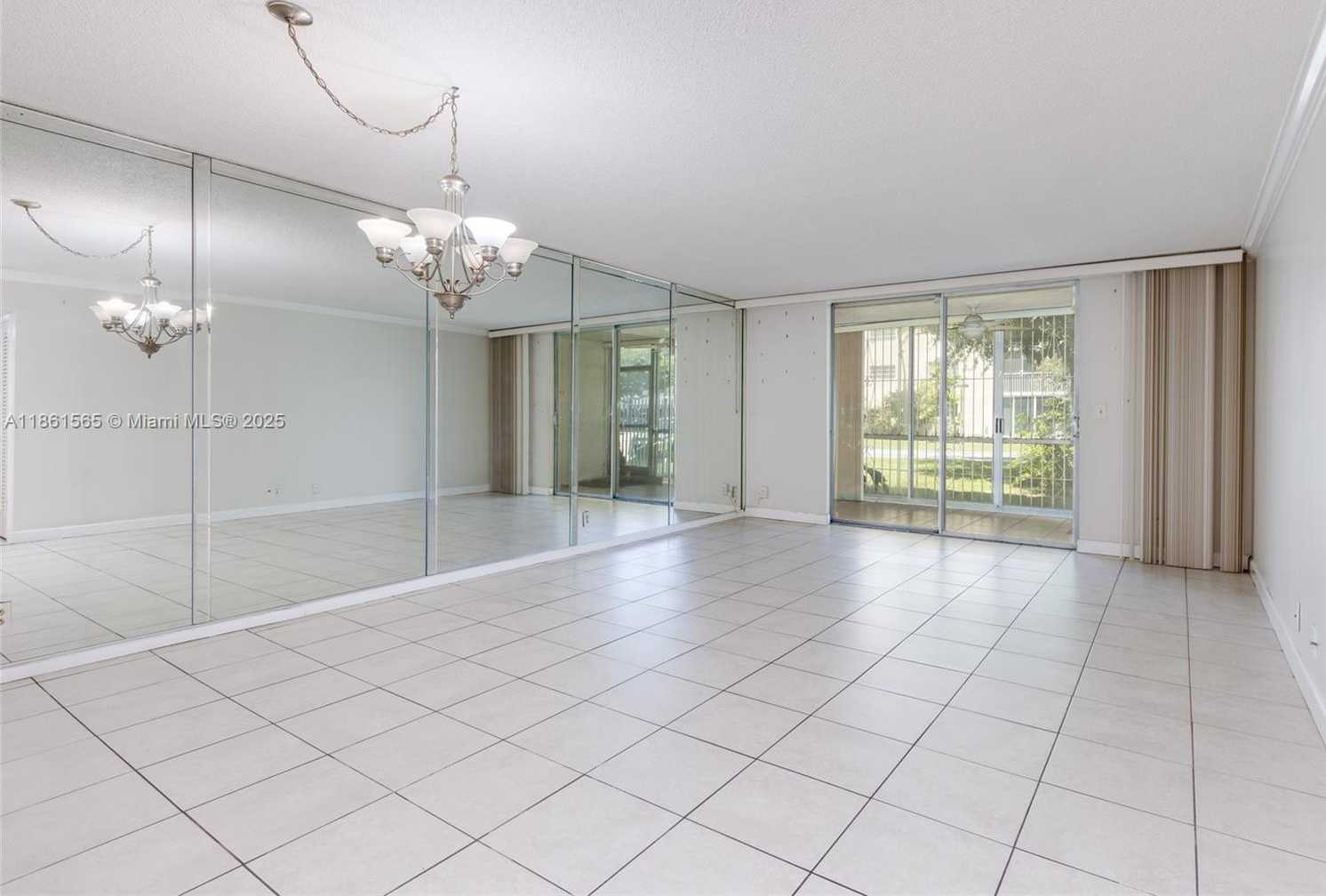 Small Image of 301 NORTH EAST 14TH AVE #108, Hallandale Beach Number 4