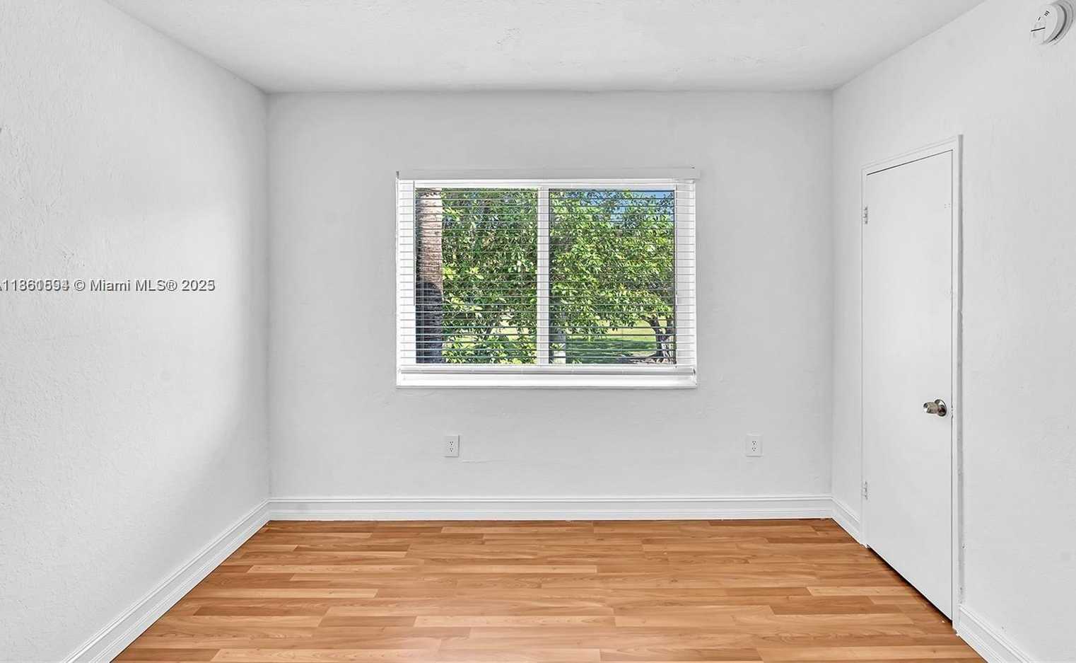 Small Image of 224 NORTH WEST 85TH ST RD #224, Miami Number 19