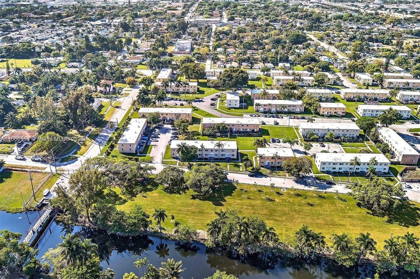 Small Image of 224 NORTH WEST 85TH ST RD #224, Miami Number 23