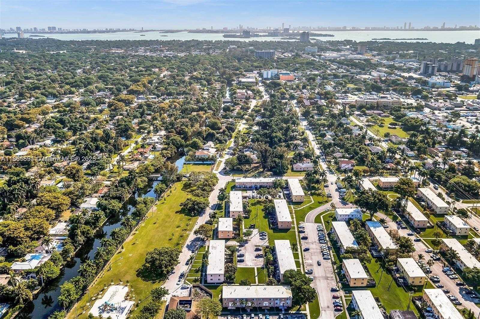 Small Image of 224 NORTH WEST 85TH ST RD #224, Miami Number 26