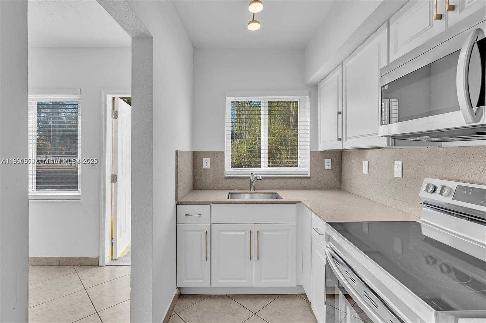 Small Image of 224 NORTH WEST 85TH ST RD #224, Miami Number 8