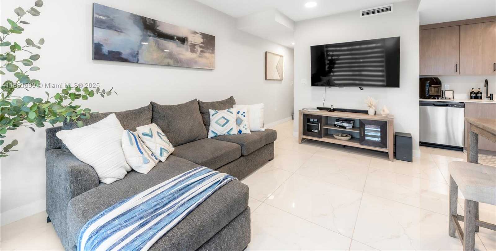 Small Image of 25689 SOUTH WEST 144TH AVE, Homestead Number 5