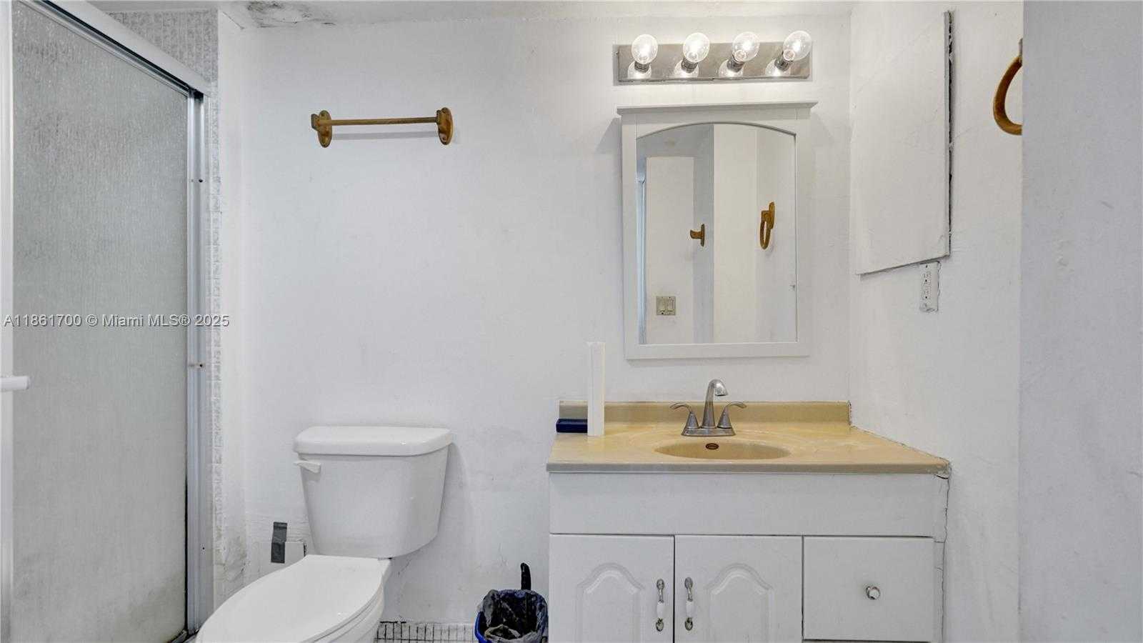 Small Image of 3101 NORTH COUNTRY CLUB DR #401, Aventura Number 25