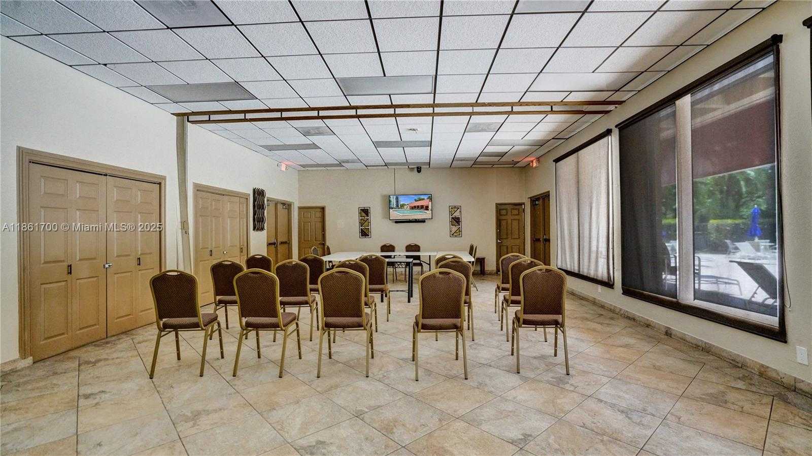 Small Image of 3101 NORTH COUNTRY CLUB DR #401, Aventura Number 38