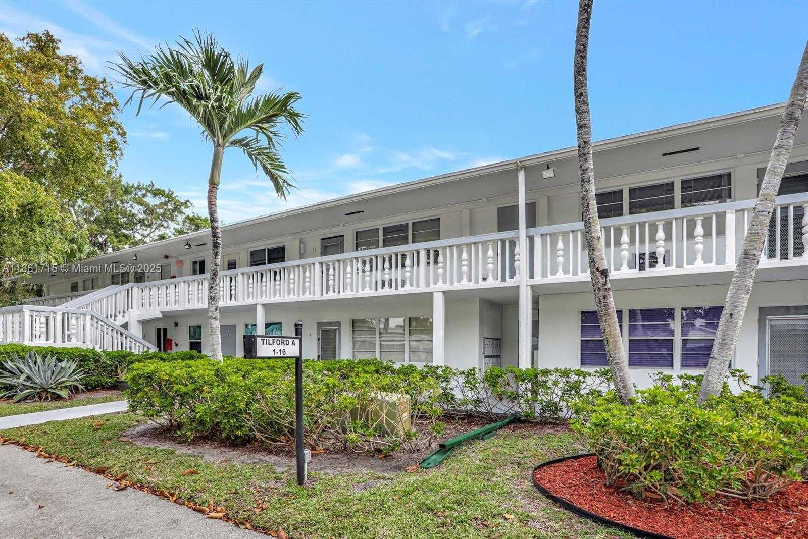 Small Image of 3 TILFORD A #3, Deerfield Beach Number 2