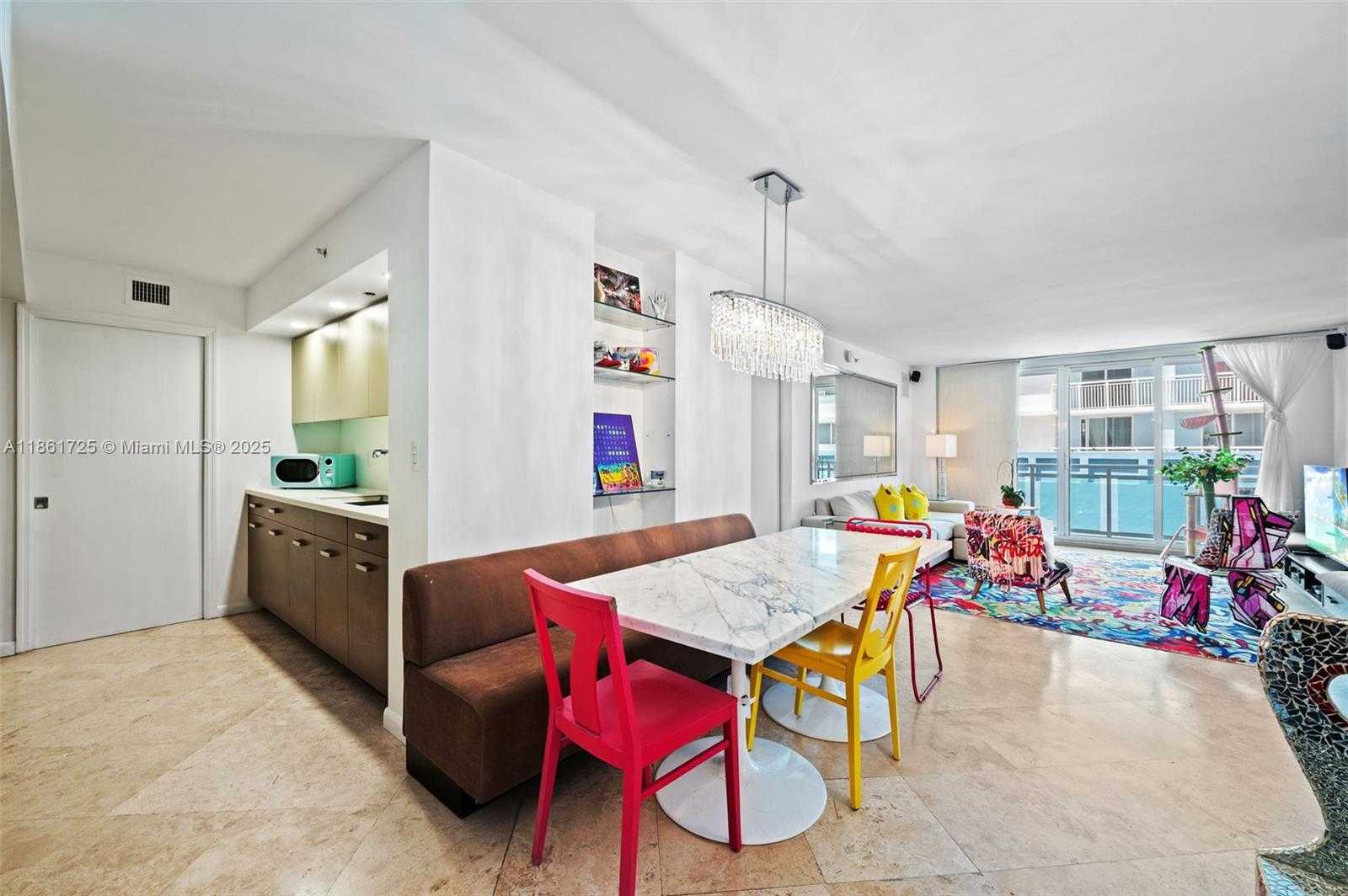 Small Image of 6917 COLLINS AVE #404, Miami Beach Number 12