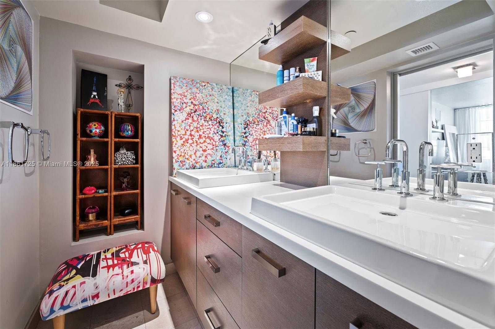 Small Image of 6917 COLLINS AVE #404, Miami Beach Number 25