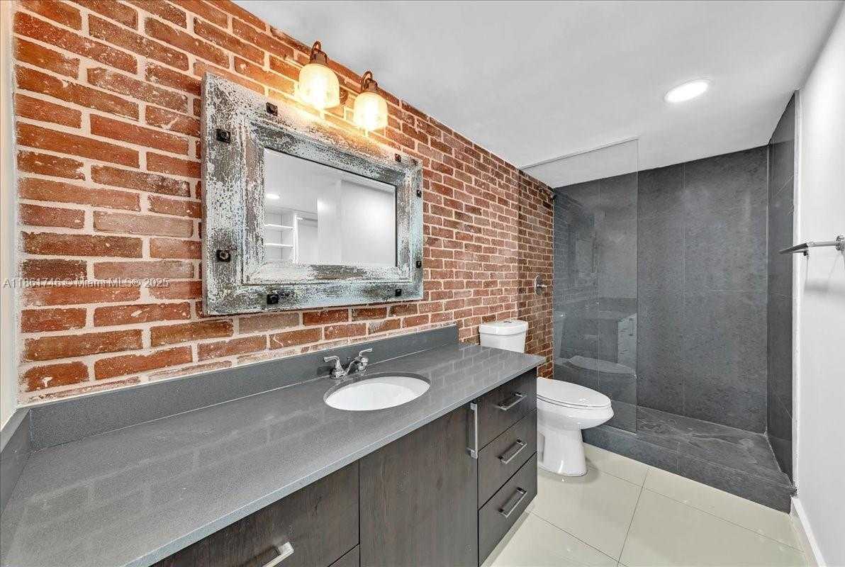 Small Image of 3101 NORTH COUNTRY CLUB DR #512, Aventura Number 3