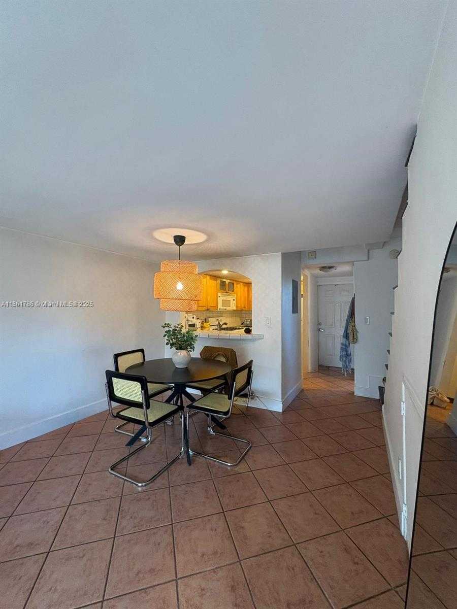 Small Image of 6709 NORTH KENDALL DR #230, Pinecrest Number 5