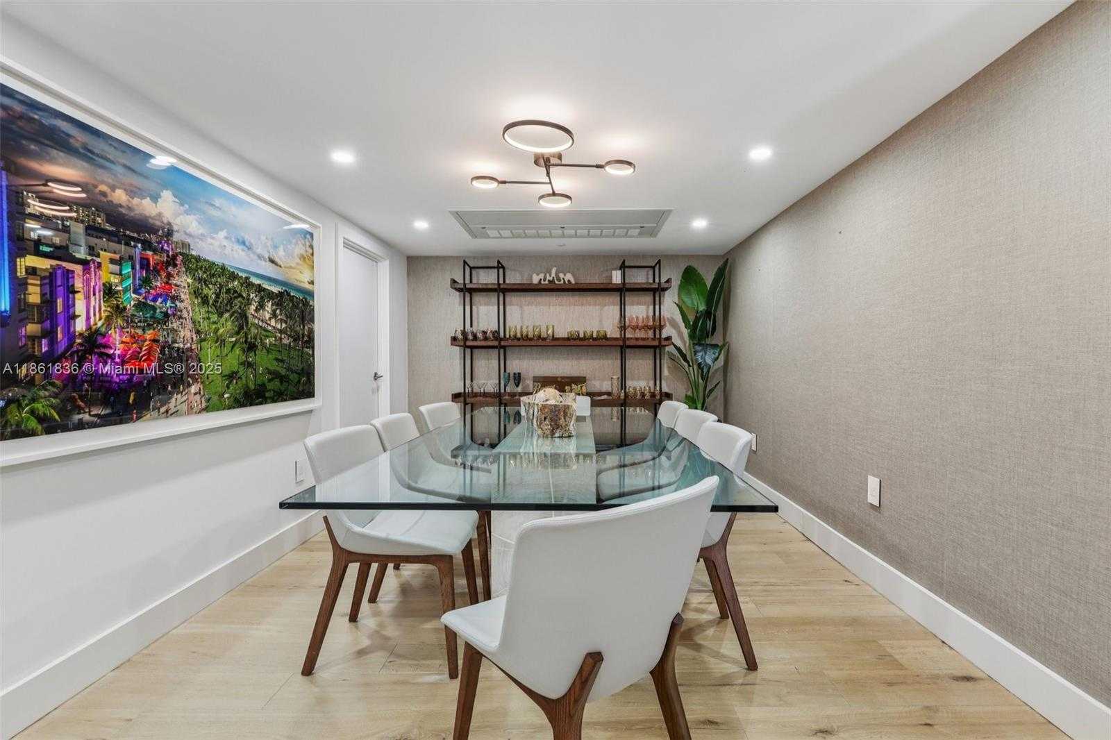 Small Image of 102 24TH ST #1440, Miami Beach Number 17