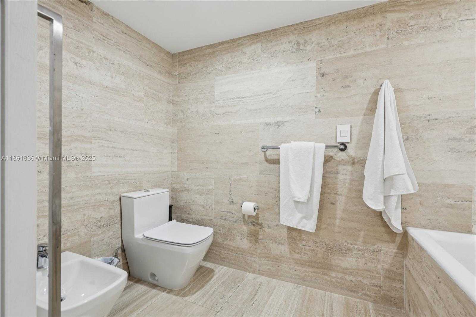 Small Image of 102 24TH ST #1440, Miami Beach Number 29