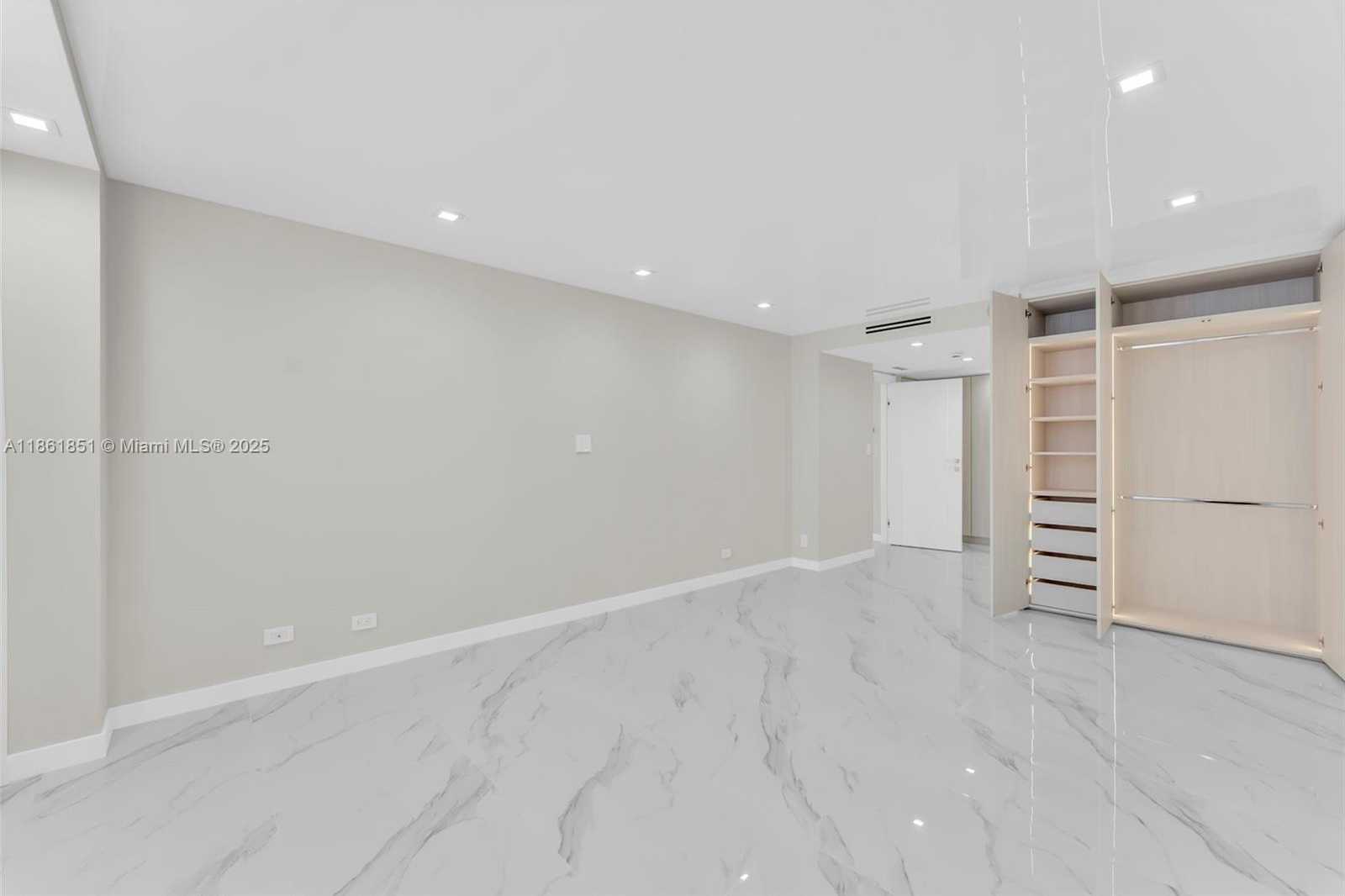 Small Image of 251 174TH ST #1414, Sunny Isles Beach Number 13